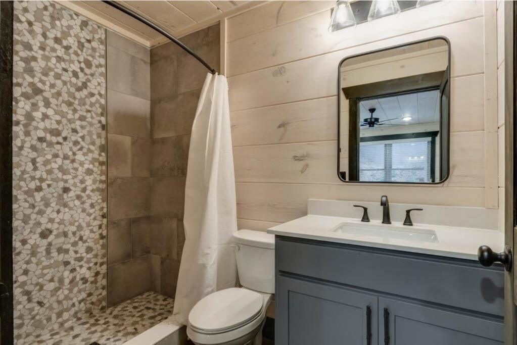 Blue Moon Ridge: Brand New Cabin! 5 Bedrooms, Pool/Hot Tub, Theatre Pigeon Forge Exterior photo
